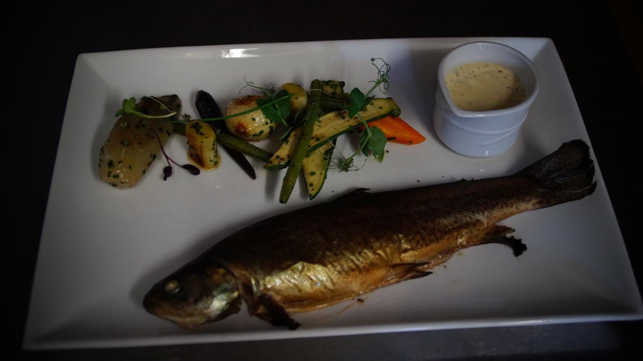 Logis L'Ermitage, Bistrot Des Saveurs הופליזה מראה חיצוני תמונה